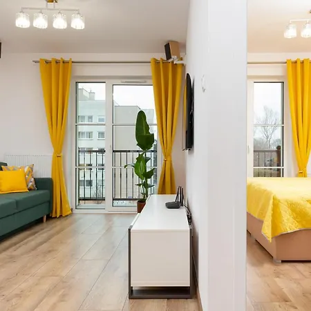 Sunny Grochowska Praga By Renters Hotell *