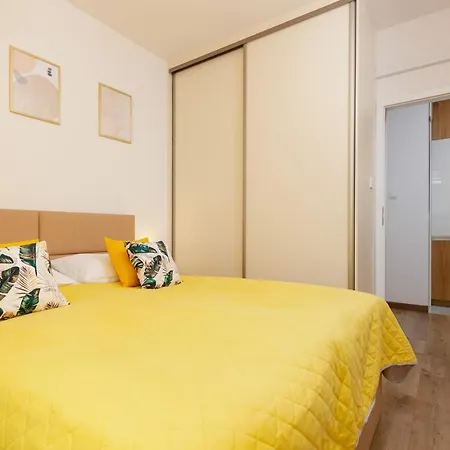 Hotell Sunny Grochowska Praga By Renters Warszawa
