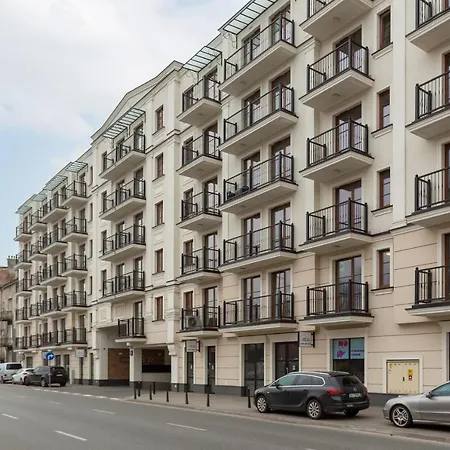 Sunny Grochowska Praga By Renters Hotel